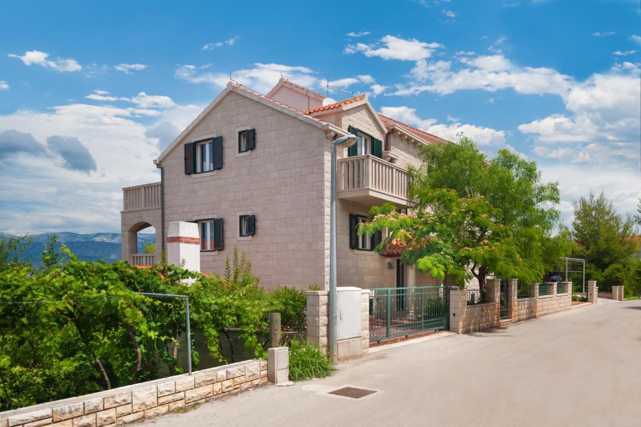 Apartments By The Sea Postira, Brac - 15242 Екстериор снимка