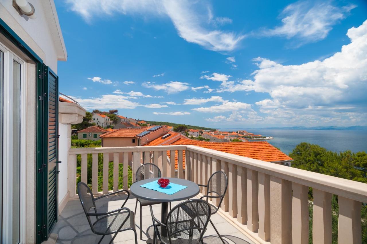 Apartments By The Sea Postira, Brac - 15242 Екстериор снимка
