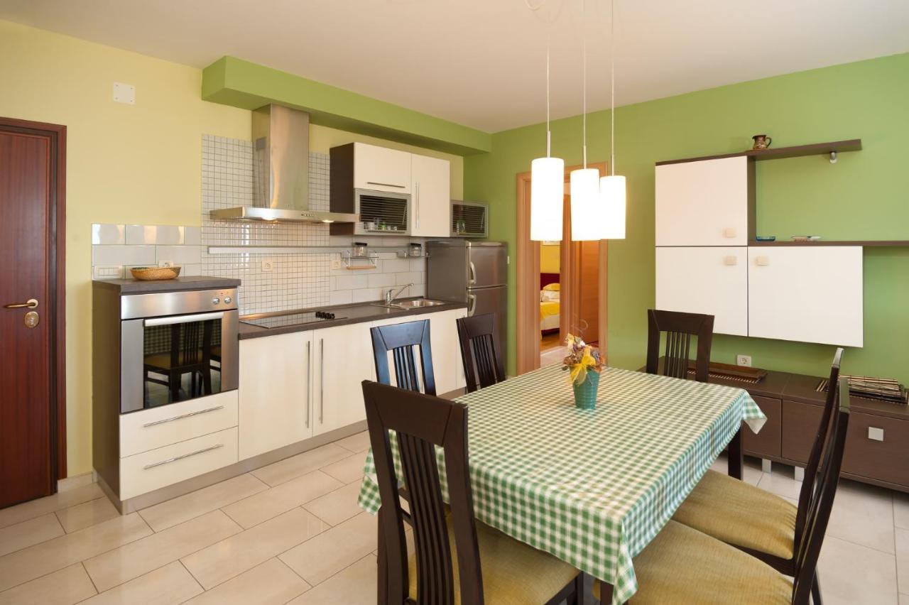 Apartments By The Sea Postira, Brac - 15242 Екстериор снимка